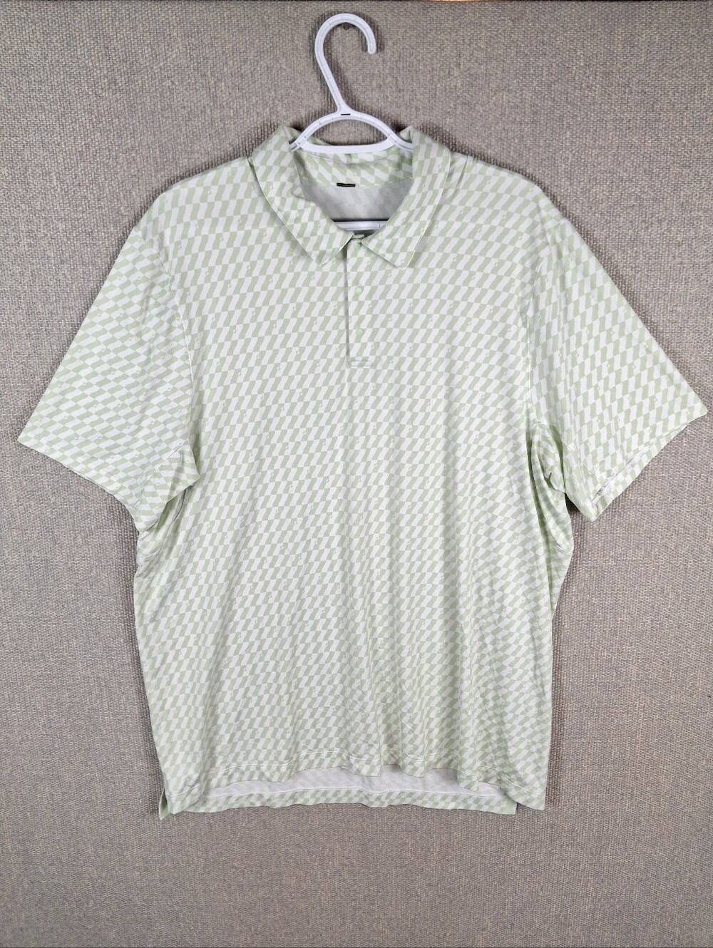 Lululemon Sport Polo Mens XL Pale Green Geometric Short Sleeve Performance